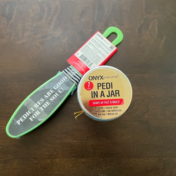 Pedi in a Jar Set Gift Foot File Vanilla Lotion Toe Spacers Buffer File Clippers - Picture 2 of 3